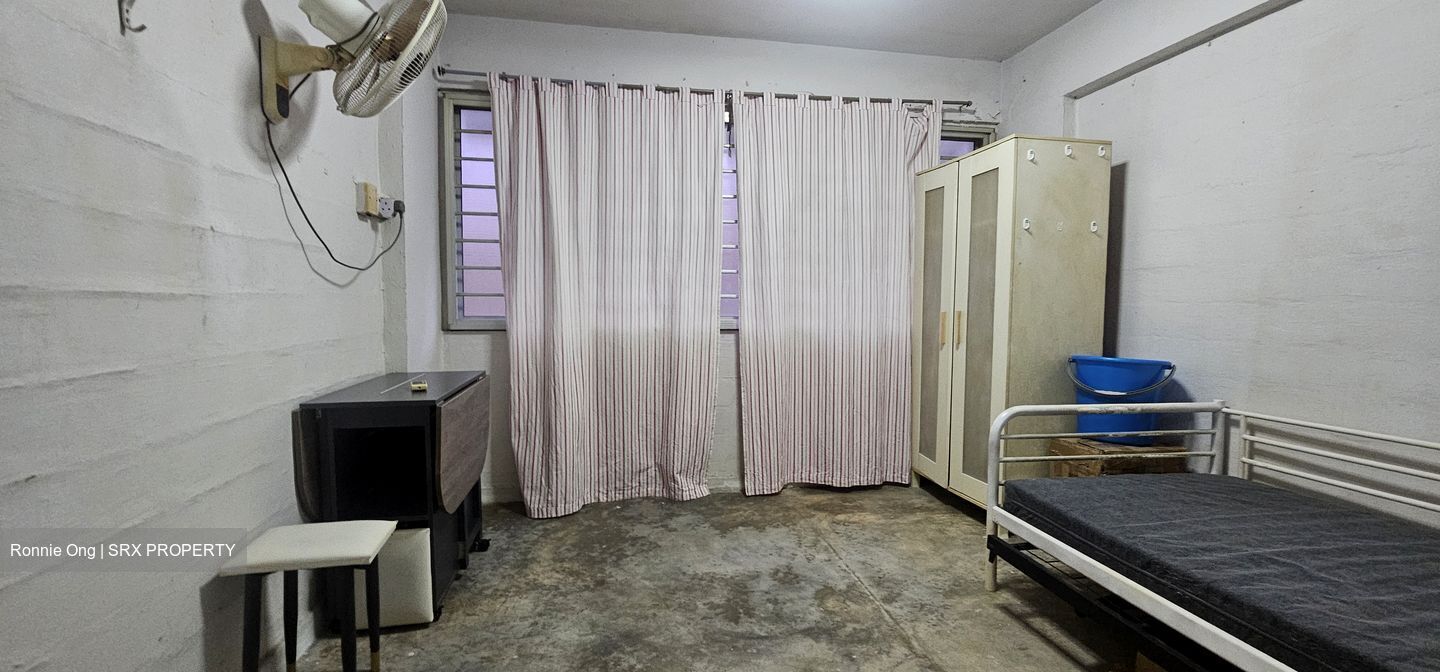 Blk 33 Teban Gardens Road (Jurong East), HDB 3 Rooms #584984351